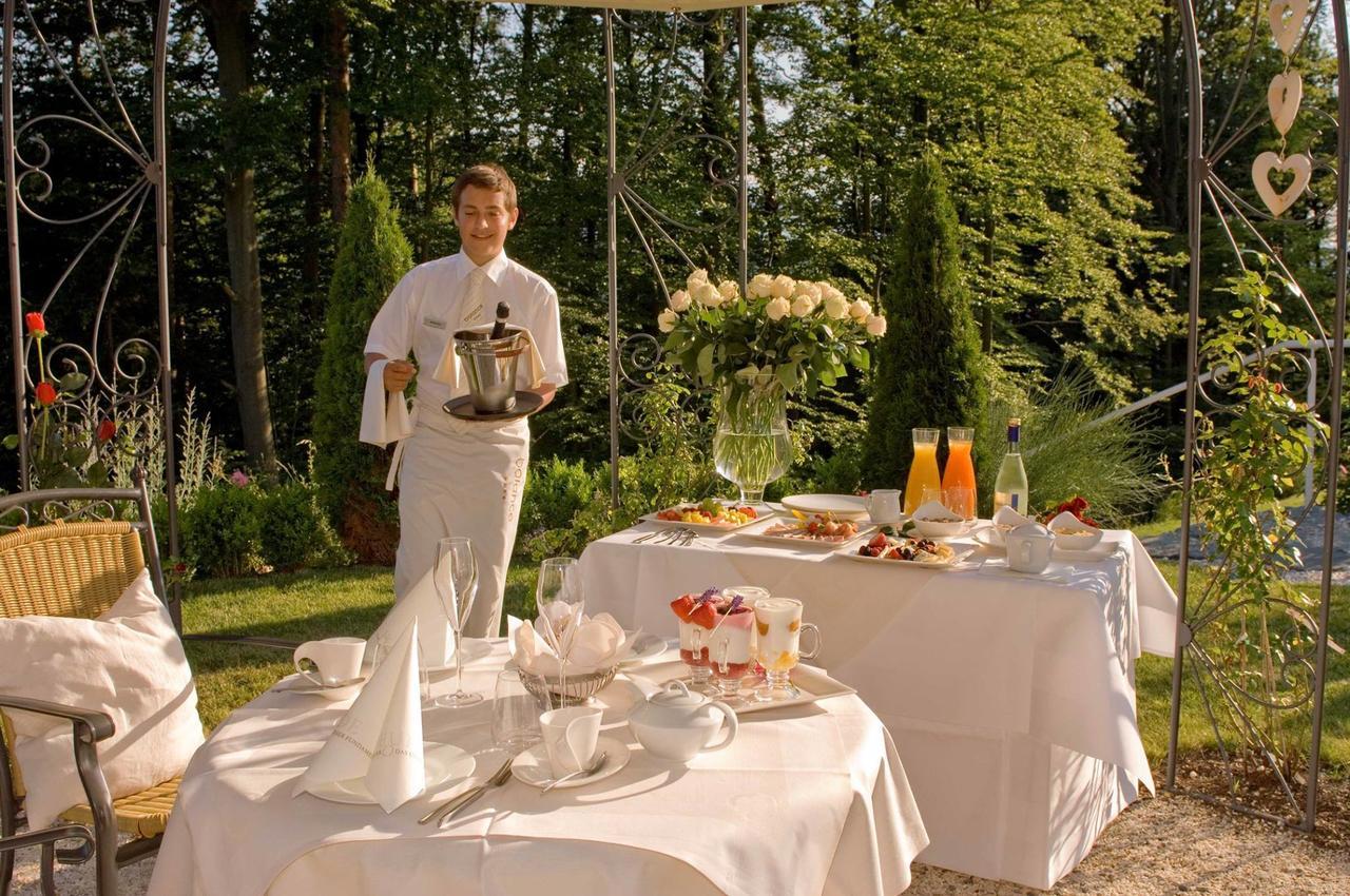 Das Balance - Spa & Golf Hotel Am Woerthersee Portschach am Woerthersee Exterior foto
