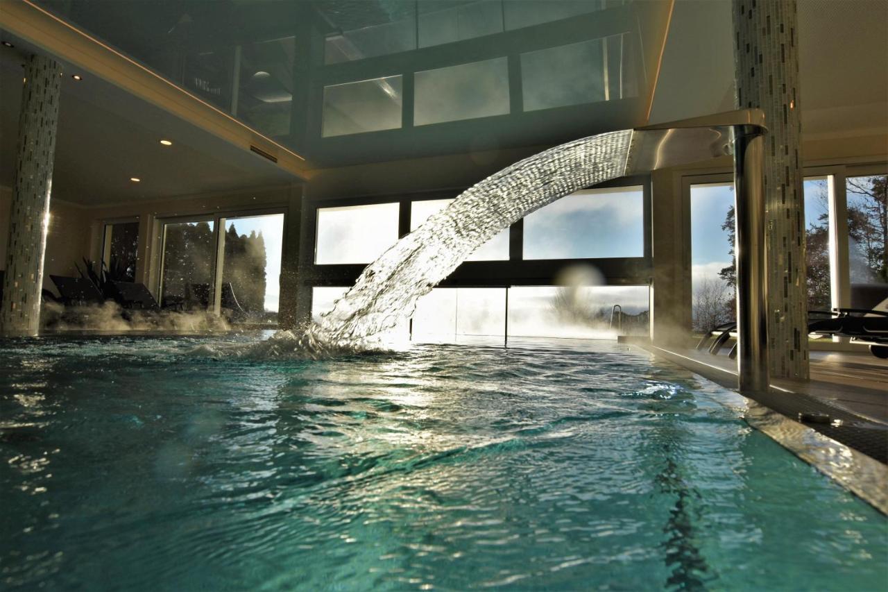 Das Balance - Spa & Golf Hotel Am Woerthersee Portschach am Woerthersee Exterior foto